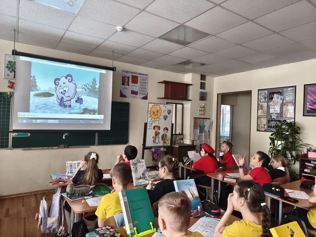 «Осторожно, тонкий лёд»: в школе № 9 состоялись профилактические беседы с учащимися «Осторожно, тонкий лёд»: в школе № 9 состоялись профилактические беседы с учащимися