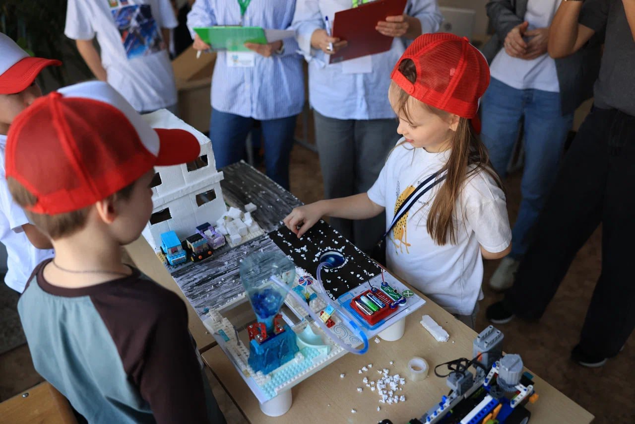 Игорь Трифонов: В нашем городе прошёл X Региональный фестиваль робототехники RoboSpace - большое событие для юных инженеров, изобретателей и всех, кто увлечён современными технологиями Игорь Трифонов: В нашем городе прошёл X Региональный фестиваль робототехники RoboSpace - большое событие для юных инженеров, изобретателей и всех, кто увлечён современными технологиями