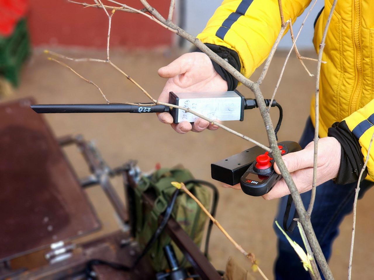 Ветеран из Реутова создал уникальный беспилотный вездеход «Умка» Ветеран из Реутова создал уникальный беспилотный вездеход «Умка»