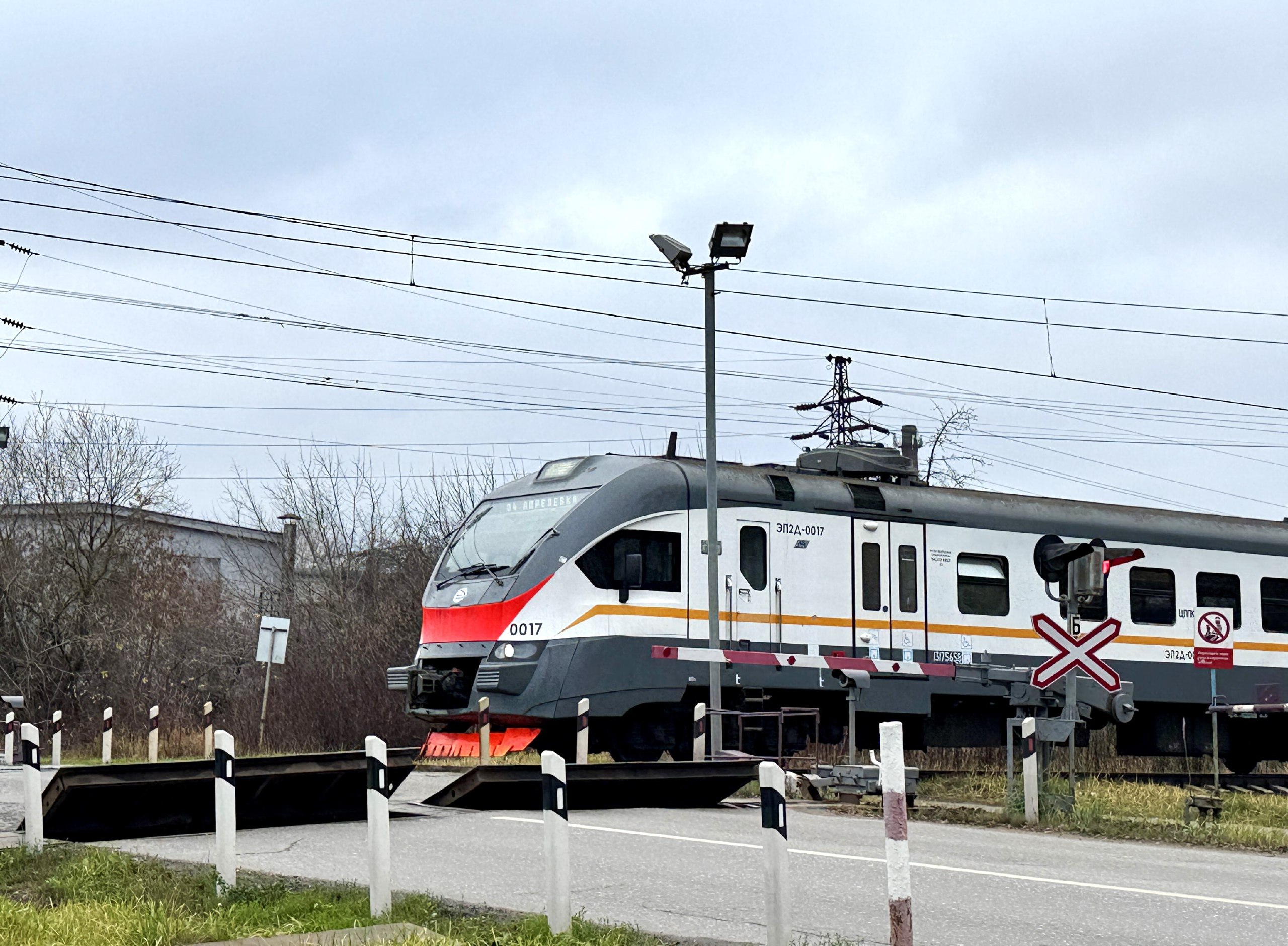 Весна в офисе: как быть в комфорте и "не засохнуть" на работе Весна в офисе: как быть в комфорте и "не засохнуть" на работе