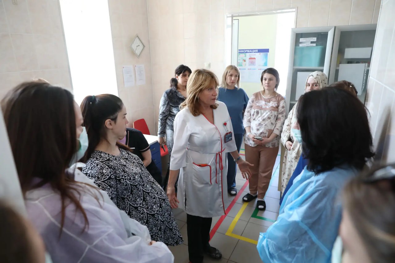 «В ожидании чуда»: будущие мамы побывали на фестивале в роддоме Долгопрудного «В ожидании чуда»: будущие мамы побывали на фестивале в роддоме Долгопрудного