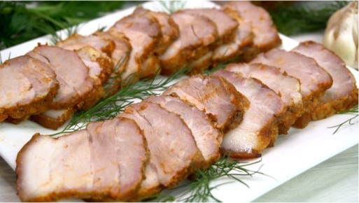 Как приготовить ароматную мясную нарезку для завтраков