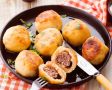 Невероятные картофельные шарики с мясным фаршем и сметаной