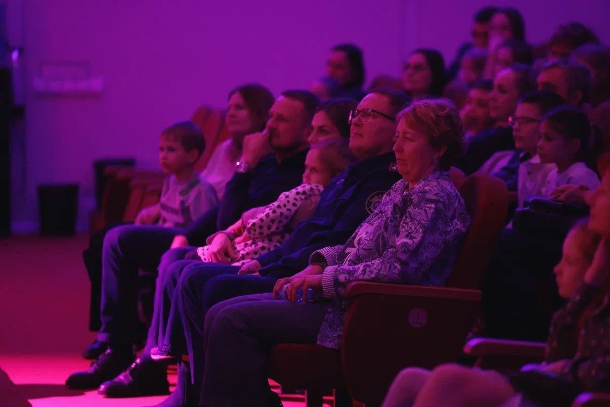 В киноконцертном зале центрального аппарата СК России состоялся показ спектакля «Волшебная лампа Аладдина» В киноконцертном зале центрального аппарата СК России состоялся показ спектакля «Волшебная лампа Аладдина»