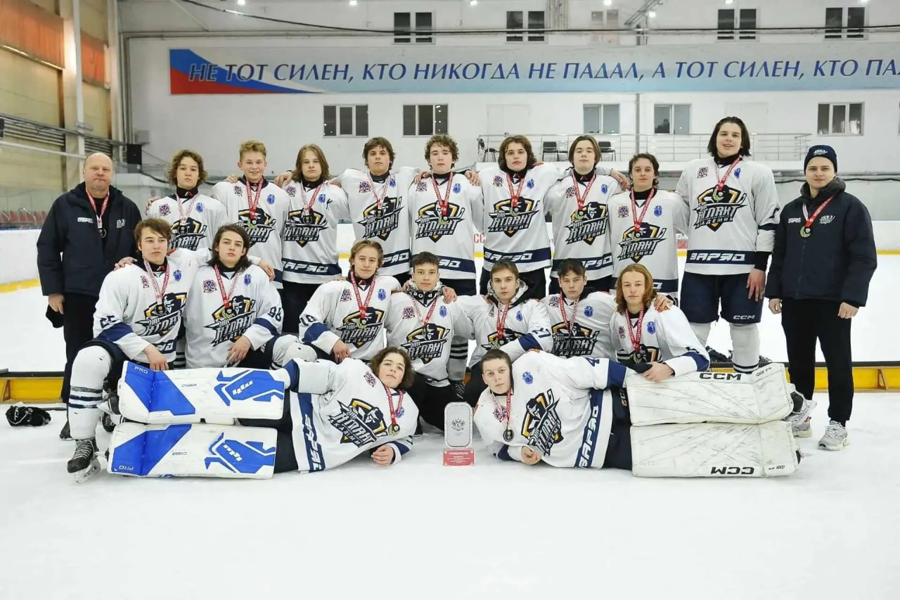 Мытищинские хоккеисты стали победителями первенства ЦФО в формате 3х3 Мытищинские хоккеисты стали победителями первенства ЦФО в формате 3х3