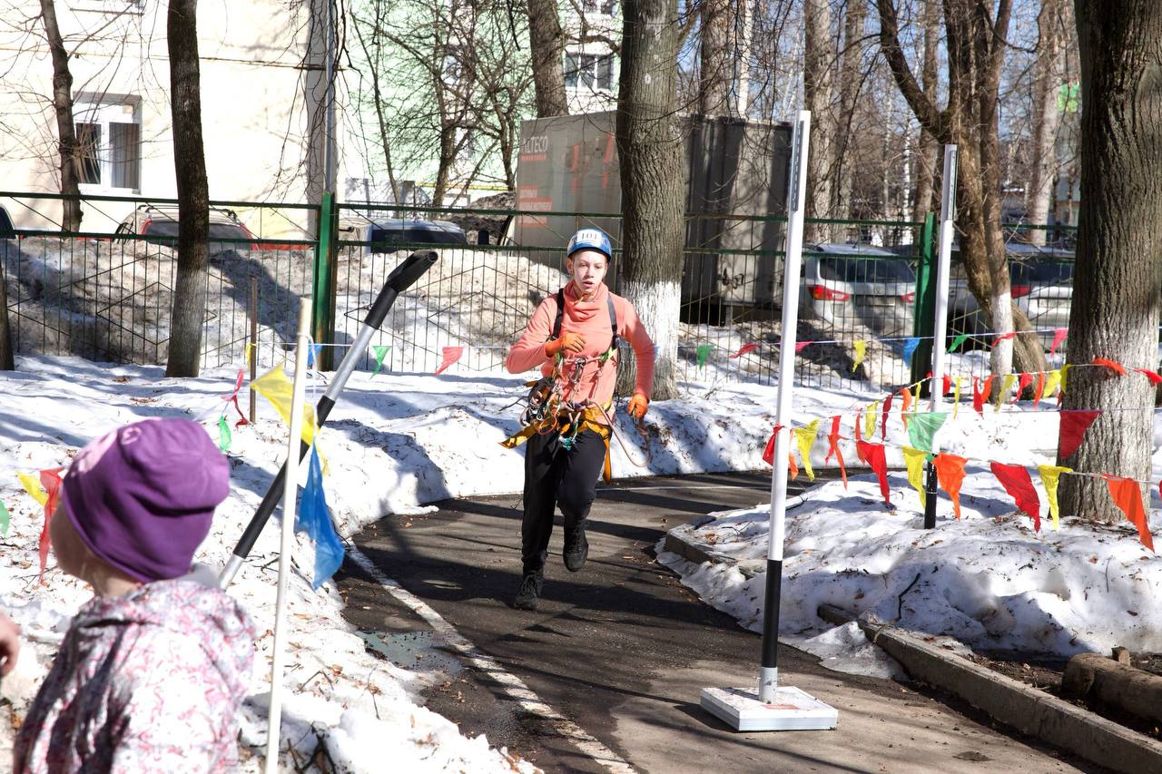 Школьники Подольска покорили пешеходные дистанции на Первенстве округа по спортивному туризму Школьники Подольска покорили пешеходные дистанции на Первенстве округа по спортивному туризму