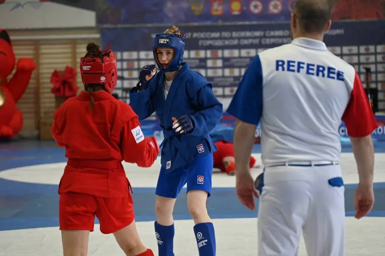 В спортивном комплексе «Русский медведь» дан старт Всероссийскому чемпионату по боевому самбо среди женщин, организованному в рамках федерального проекта партии «Единая Россия» В спортивном комплексе «Русский медведь» дан старт Всероссийскому чемпионату по боевому самбо среди женщин, организованному в рамках федерального проекта партии «Единая Россия»