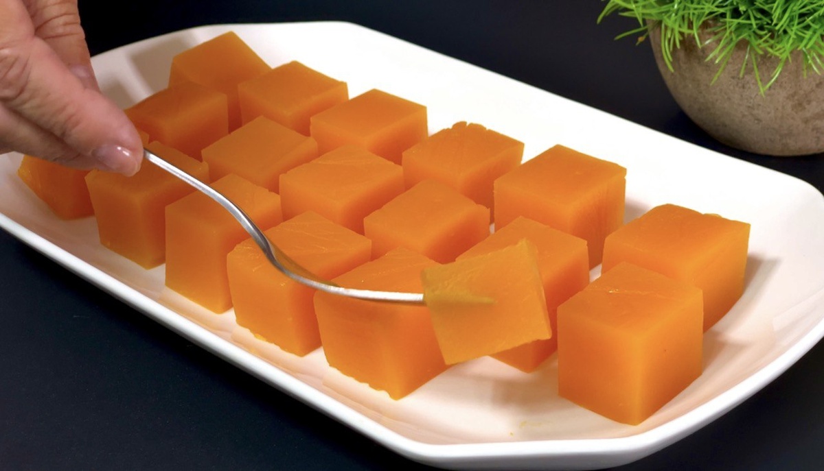 Яркий десерт: как приготовить мармелад из тыквы и апельсина в домашних условиях