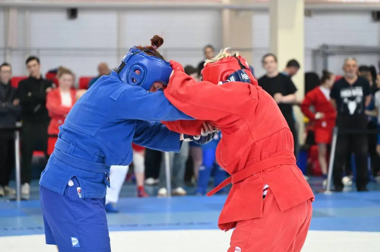 В спортивном комплексе «Русский медведь» дан старт Всероссийскому чемпионату по боевому самбо среди женщин, организованному в рамках федерального проекта партии «Единая Россия» В спортивном комплексе «Русский медведь» дан старт Всероссийскому чемпионату по боевому самбо среди женщин, организованному в рамках федерального проекта партии «Единая Россия»