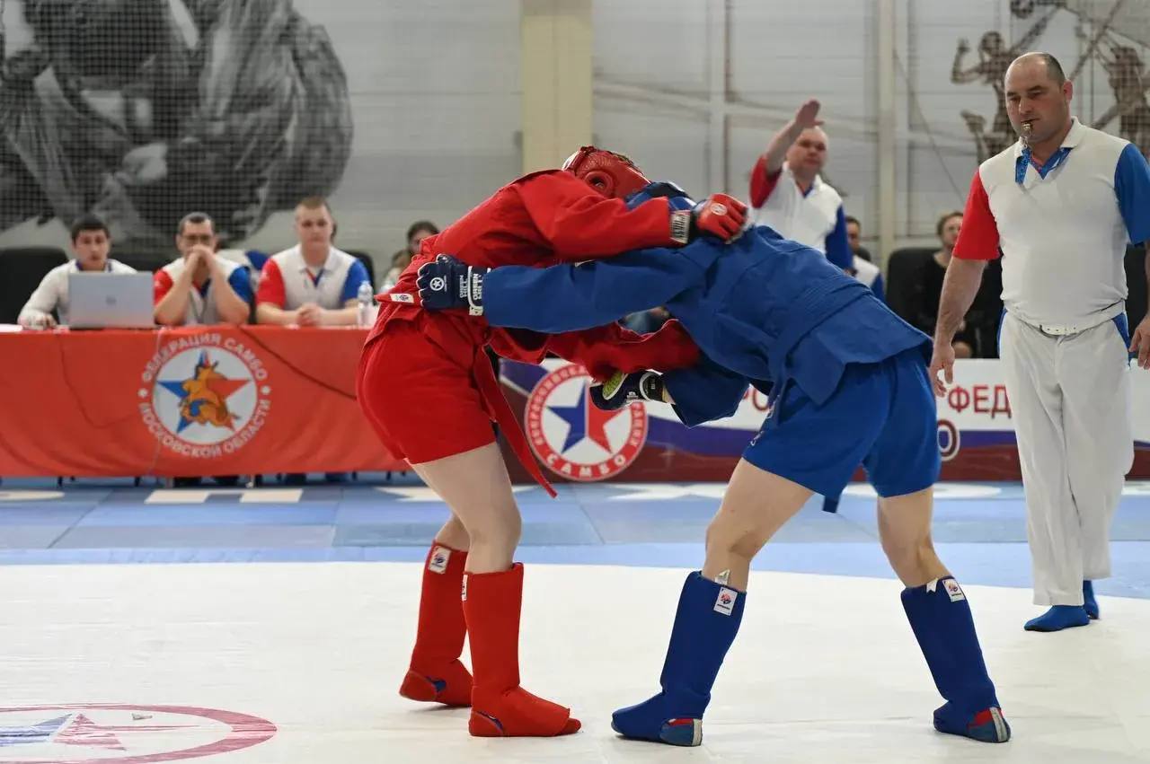 В спортивном комплексе «Русский медведь» дан старт Всероссийскому чемпионату по боевому самбо среди женщин, организованному в рамках федерального проекта партии «Единая Россия» В спортивном комплексе «Русский медведь» дан старт Всероссийскому чемпионату по боевому самбо среди женщин, организованному в рамках федерального проекта партии «Единая Россия»