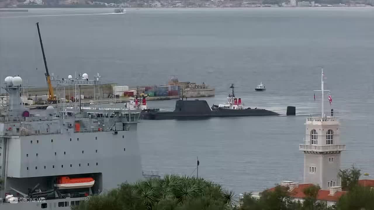 Атомная подводная лодка HMS Anson Королевских ВМС Великобритании с крылатыми ракетами Tomahawk Block IV прибыла в Аравийское море