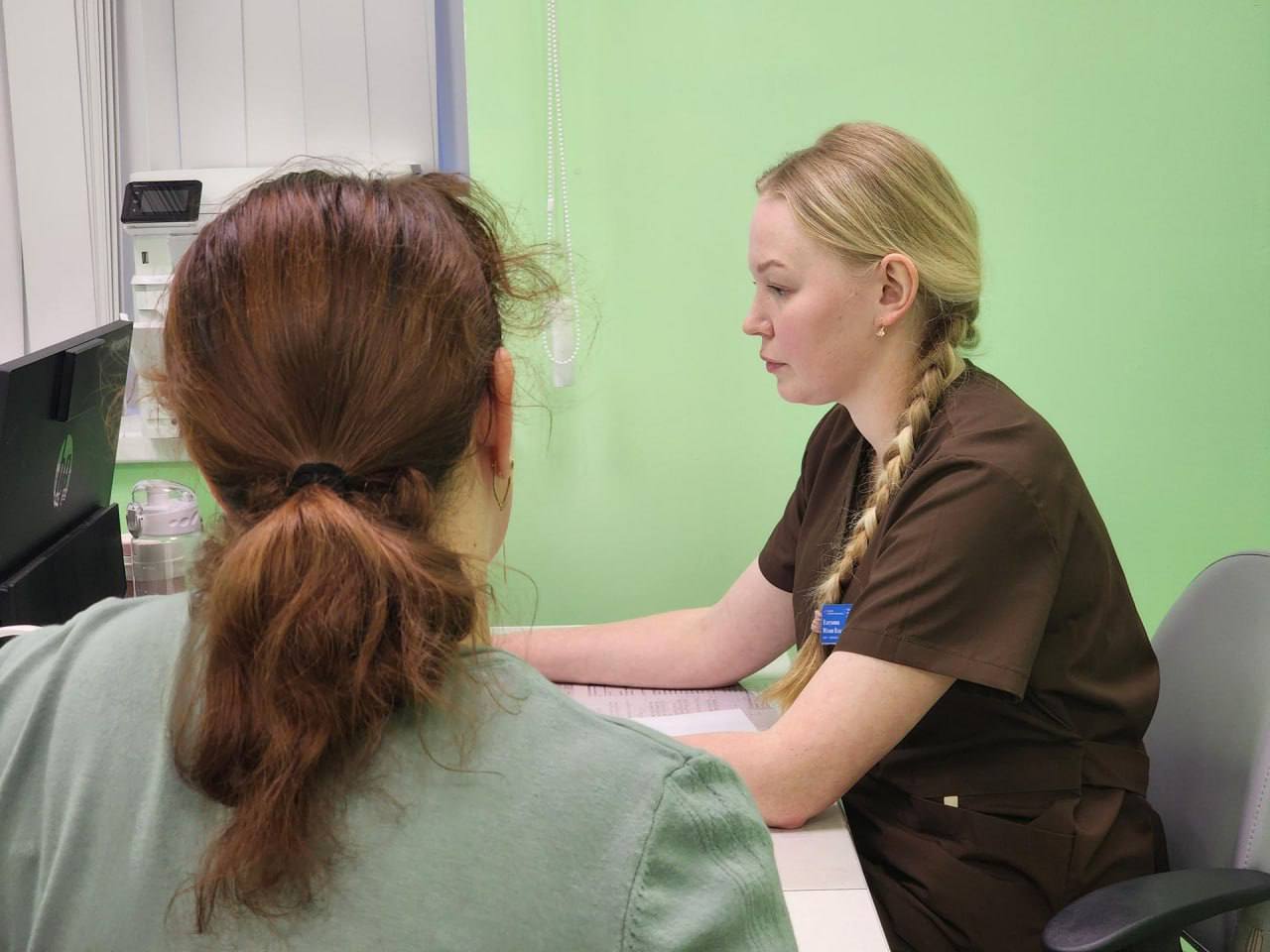 В Подольской областной клинической больнице более 170 молодых медиков получают доплату за работу