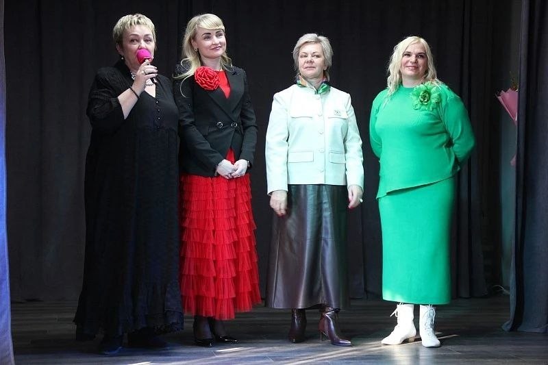 20 лет назад на базе Дома культуры «Русь» был создан Центр культуры и досуга «Москворецкий» 20 лет назад на базе Дома культуры «Русь» был создан Центр культуры и досуга «Москворецкий»