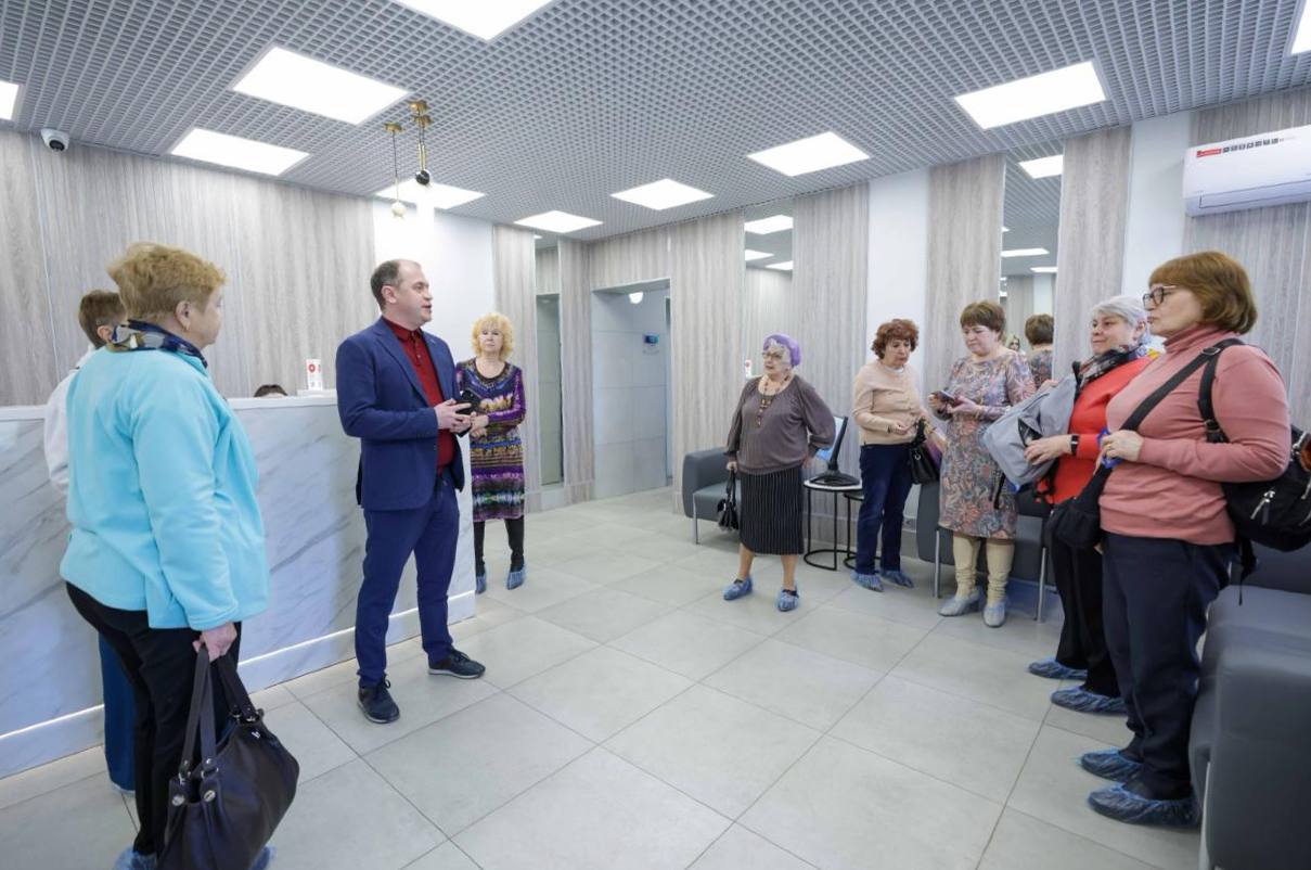 Участникам проекта «Активное долголетие» рассказали о возможности льготного зубопротезирования