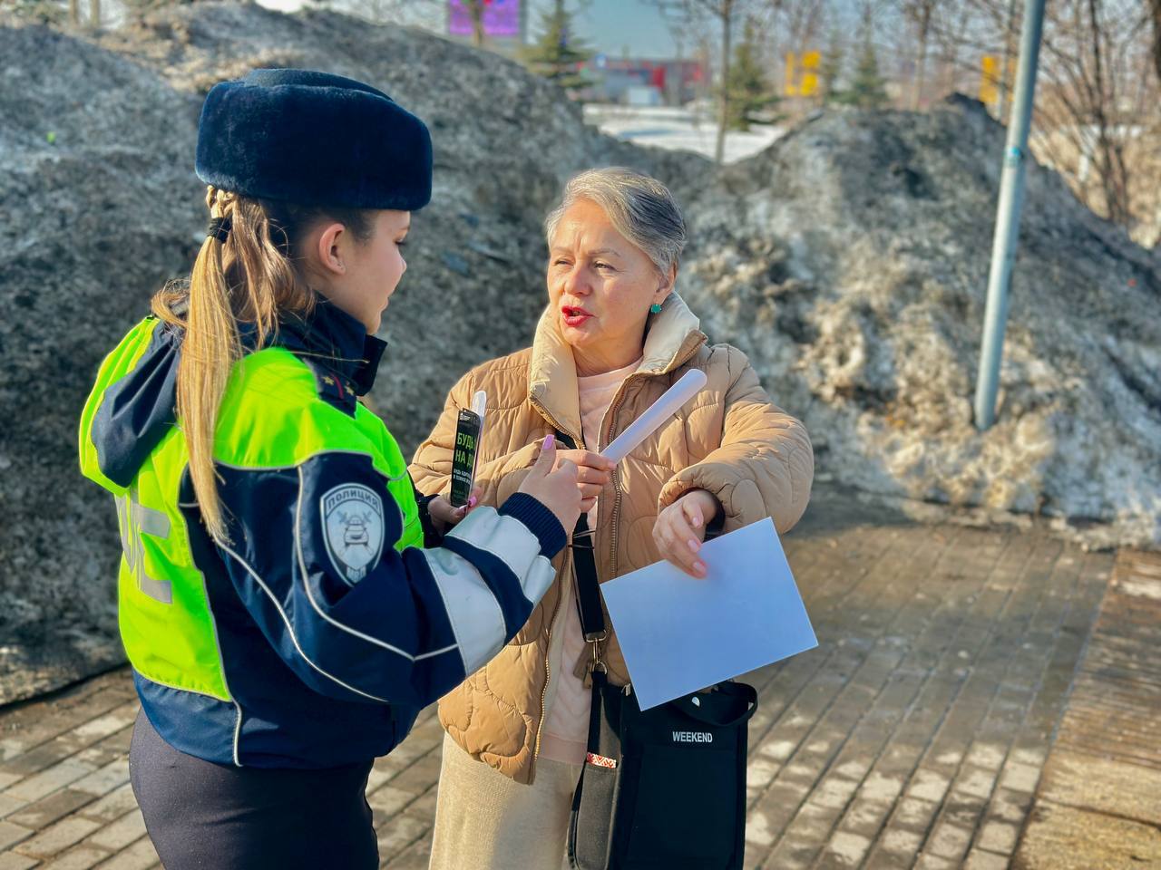 видите, как бликуют фото?. Яркое солнце сейчас — главный фактор риска на дорогах видите, как бликуют фото?. Яркое солнце сейчас — главный фактор риска на дорогах