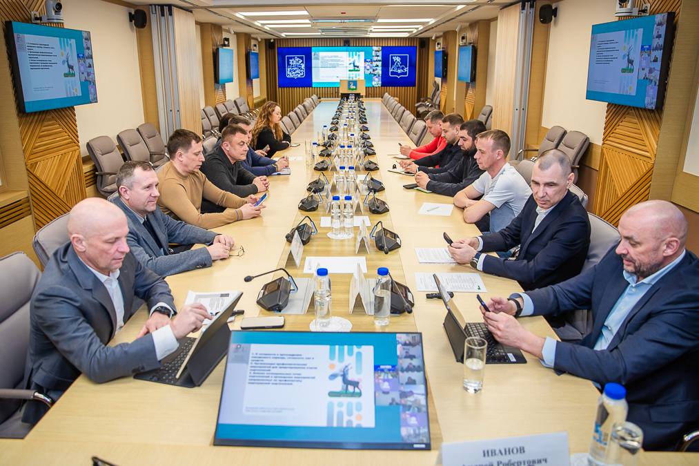 Андрей Иванов: Готовность к прохождению весеннего половодья, расстановку сил и работу на проблемных участках обсудили на совещании в администрации округа Андрей Иванов: Готовность к прохождению весеннего половодья, расстановку сил и работу на проблемных участках обсудили на совещании в администрации округа