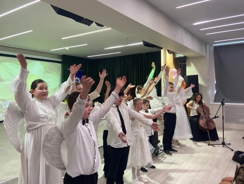 Общественная палата Мытищ провела концерт для особенных детей Общественная палата Мытищ провела концерт для особенных детей