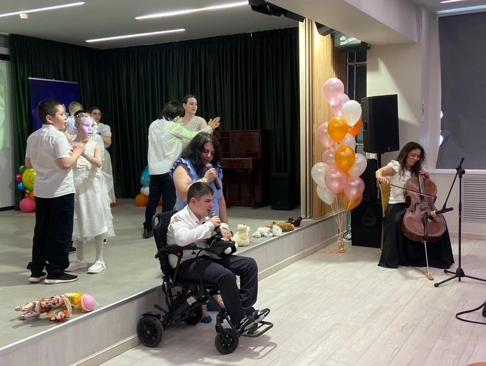 Общественная палата Мытищ провела концерт для особенных детей Общественная палата Мытищ провела концерт для особенных детей