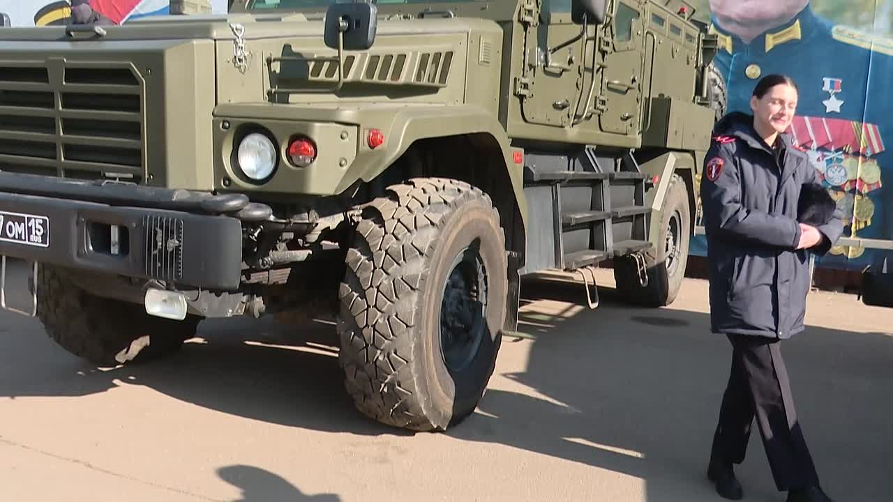 В Реутове почтили память военнослужащих Росгвардии