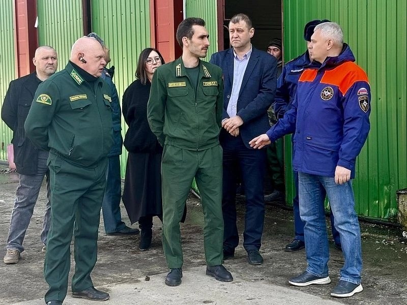 В Воскресенске провели смотр техники для ликвидации природных пожаров В Воскресенске провели смотр техники для ликвидации природных пожаров