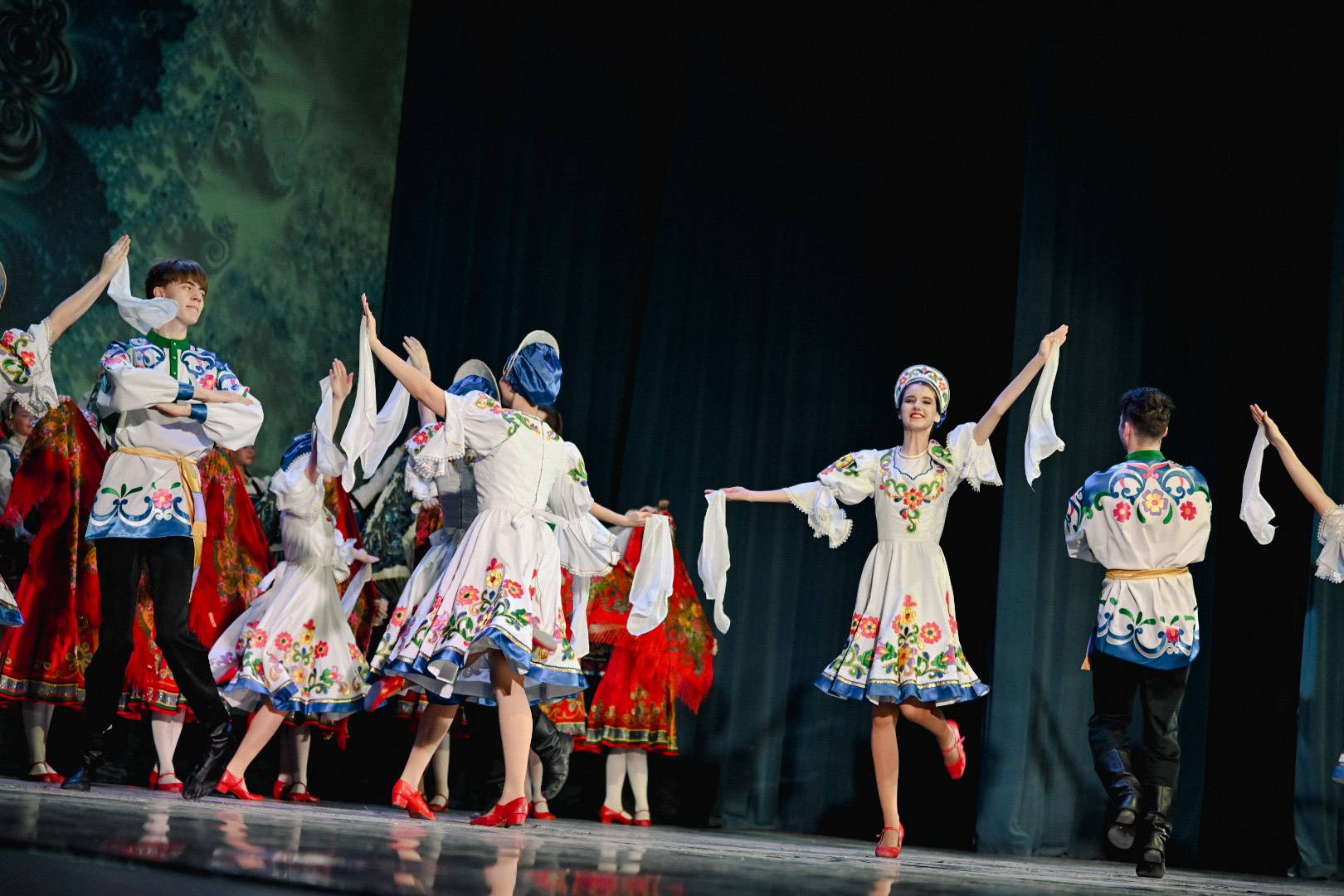 Поздравил работников культуры нашего Подмосковья с профессиональным праздником! В Красногорске сегодня собрали коллективы со всех округов Московской области Поздравил работников культуры нашего Подмосковья с профессиональным праздником! В Красногорске сегодня собрали коллективы со всех округов Московской области