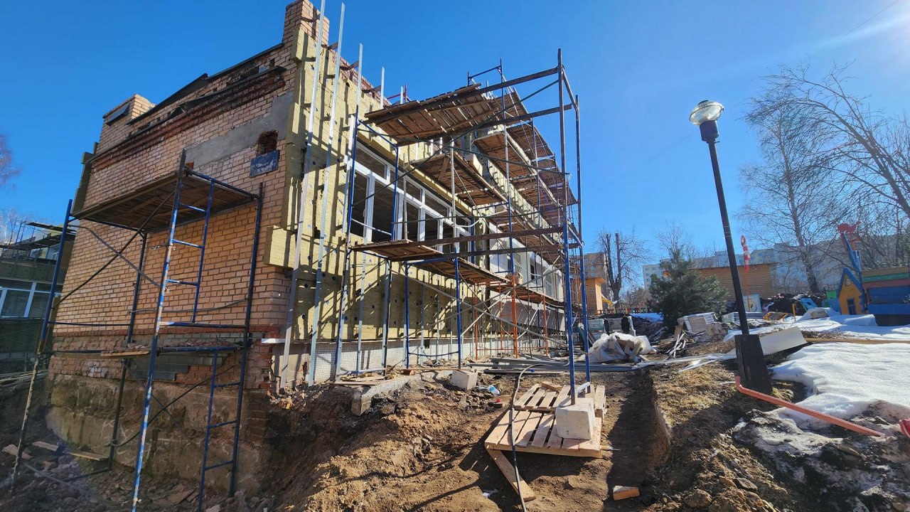 Детский сад «Алёнушка» (дошкольное отделение гимназии «Логос») приобретает новый внешний облик