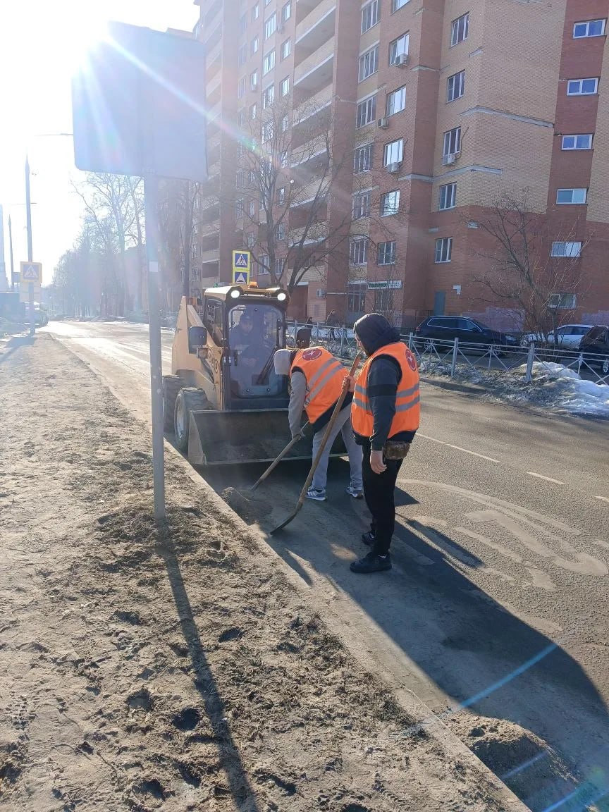 Эстетика и порядок: большой день благоустройства в нашем городе Эстетика и порядок: большой день благоустройства в нашем городе