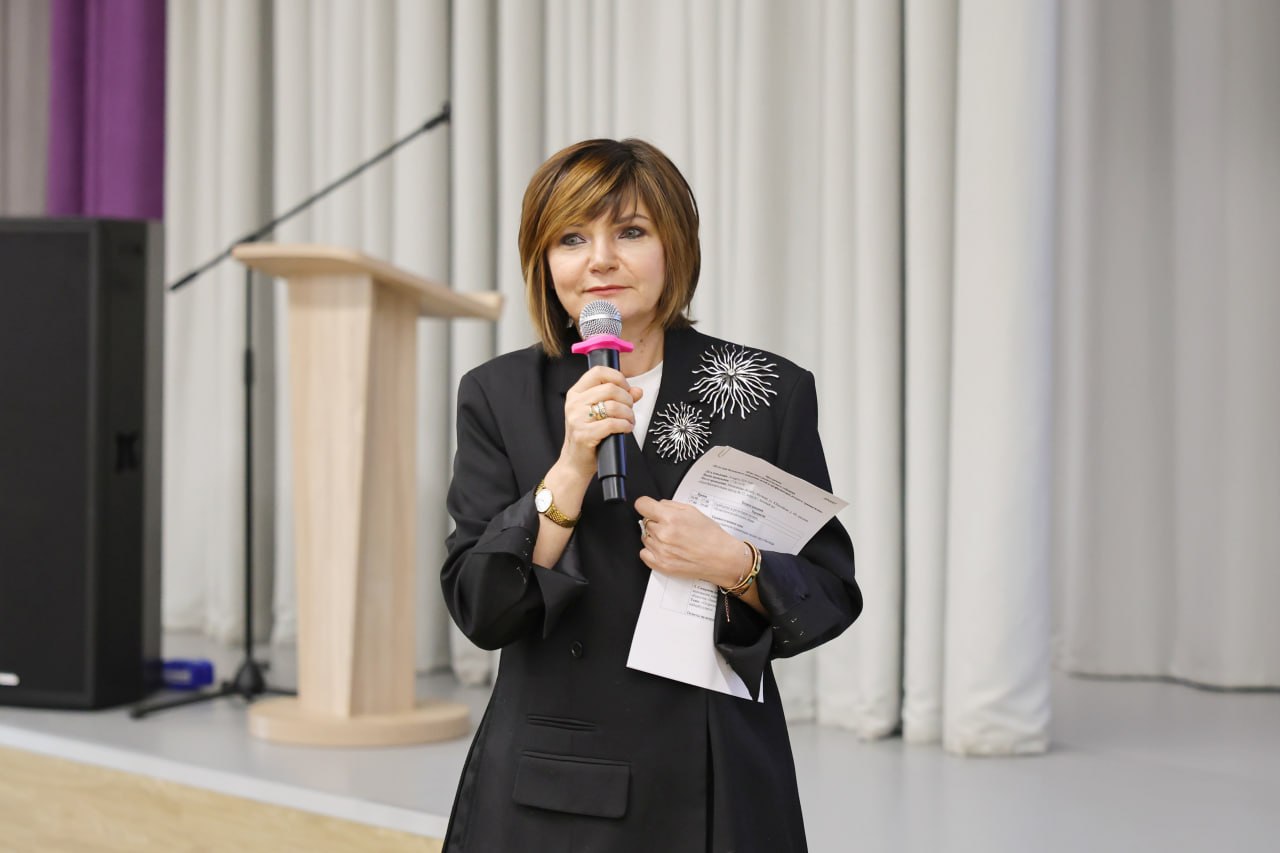 Вопросы комплексной безопасности детей обсудили на встрече с родителями