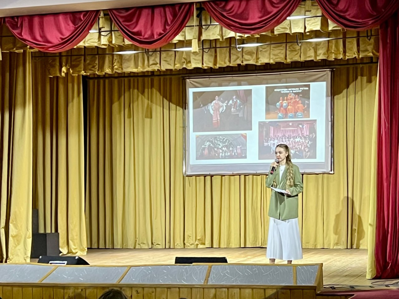 В ДК «Салют» прошел XXIII конкурс профессионального мастерства в сфере работы с детьми и молодежью В ДК «Салют» прошел XXIII конкурс профессионального мастерства в сфере работы с детьми и молодежью