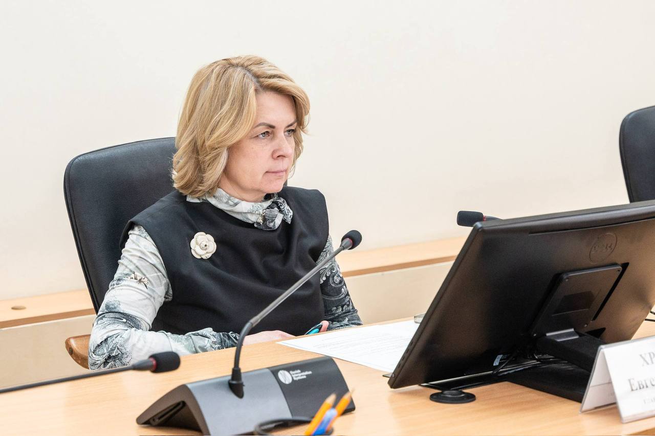 Создание доступной среды для инвалидов в Домодедово глава округа Евгения Хрусталева обсудила с представителями бизнеса, социальных учреждений, общественных организаций и советником главы, председателем Торгово-промышленной... Создание доступной среды для инвалидов в Домодедово глава округа Евгения Хрусталева обсудила с представителями бизнеса, социальных учреждений, общественных организаций и советником главы, председателем Торгово-промышленной...