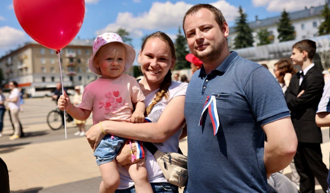 Игорь Трифонов: Поддержка многодетных семей остаётся одним из ключевых направлений народной программы Единой России Игорь Трифонов: Поддержка многодетных семей остаётся одним из ключевых направлений народной программы Единой России