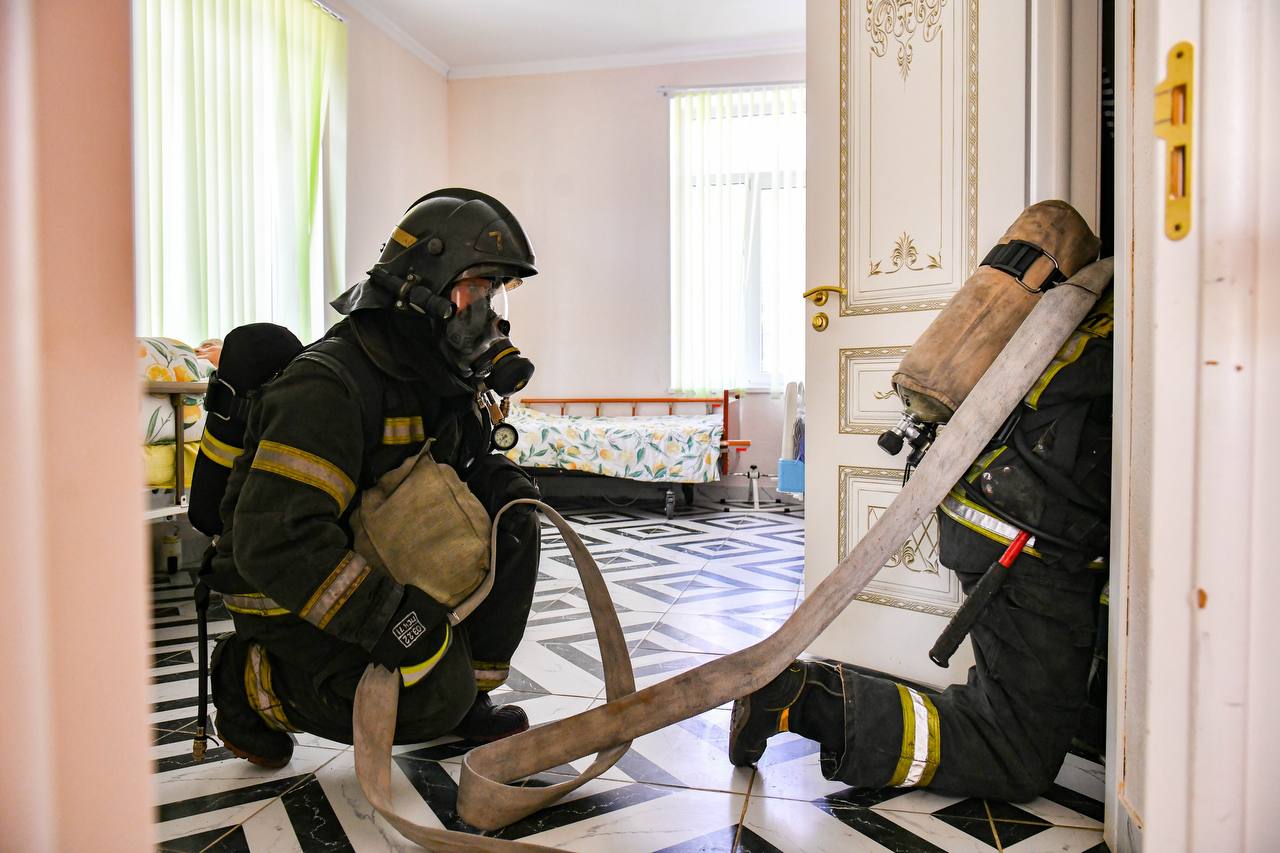 В Химках отработали действия при пожаре: как прошёл день учебной эвакуации В Химках отработали действия при пожаре: как прошёл день учебной эвакуации