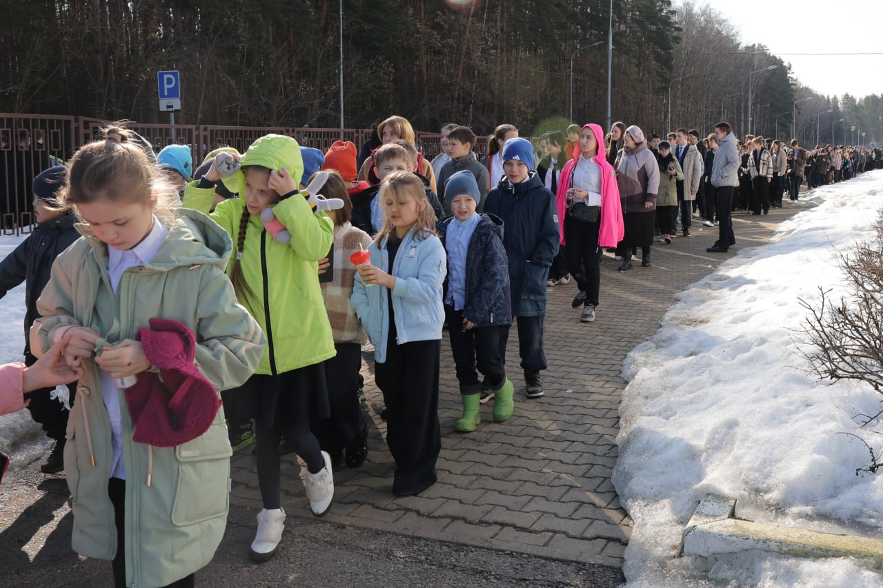 В лицее №5 прошли масштабные учения по ликвидации условного пожара В лицее №5 прошли масштабные учения по ликвидации условного пожара