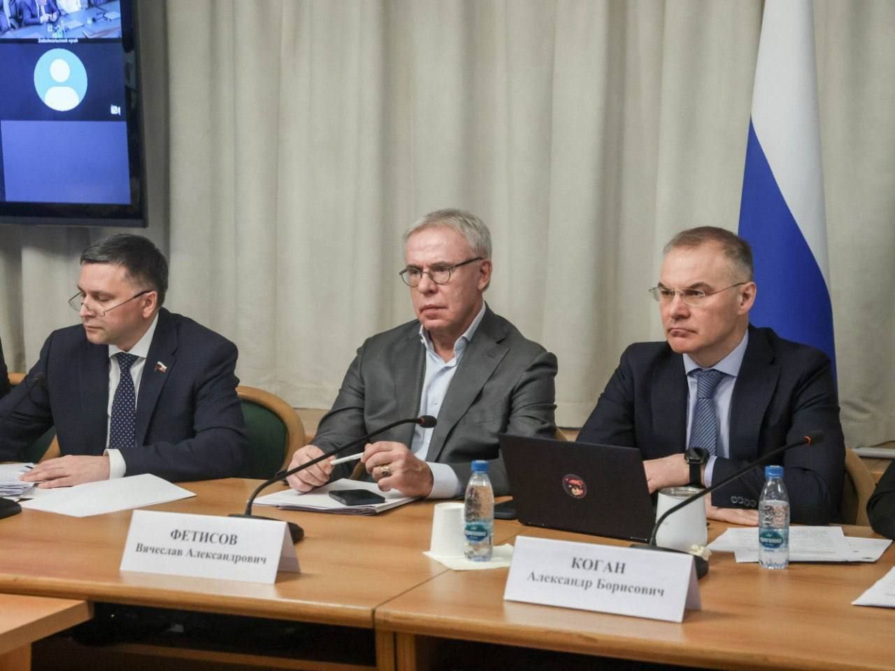 Государственная Дума РФ в третьем, окончательном чтении приняла законопроект, направленный на усиление уголовной ответственности за преступления против исторической памяти и правды о Великой Отечественной войне