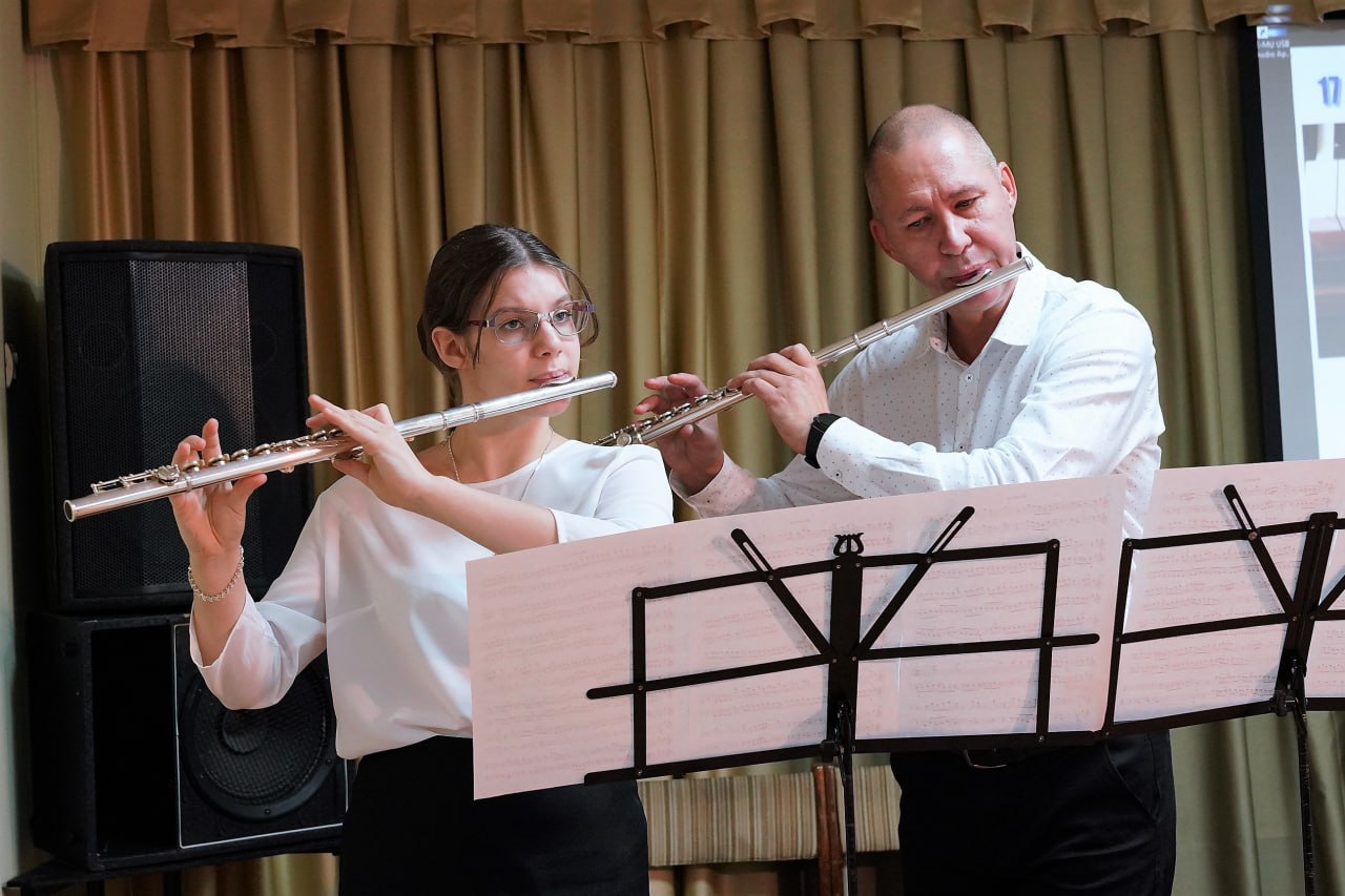 В музыкальную школу Реутова закупили новые инструменты В музыкальную школу Реутова закупили новые инструменты