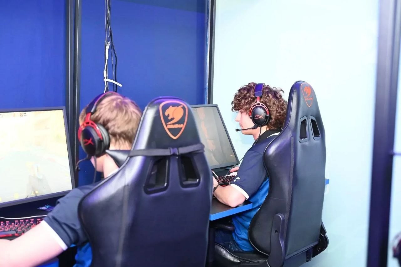 По инициативе «Молодой Гвардии» в Серпухове прошёл первый турнир по Counter-Strike «Гвардейская машина» По инициативе «Молодой Гвардии» в Серпухове прошёл первый турнир по Counter-Strike «Гвардейская машина»