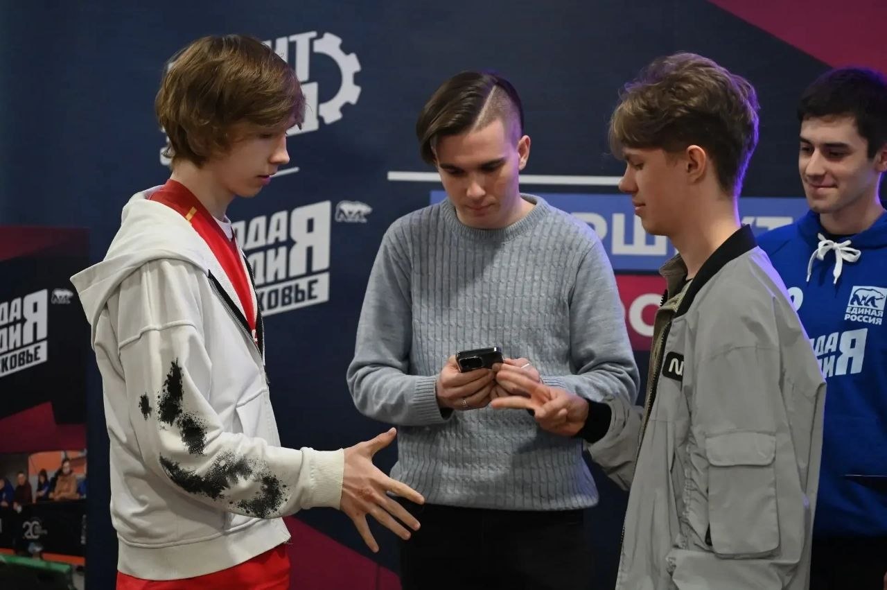 По инициативе «Молодой Гвардии» в Серпухове прошёл первый турнир по Counter-Strike «Гвардейская машина» По инициативе «Молодой Гвардии» в Серпухове прошёл первый турнир по Counter-Strike «Гвардейская машина»