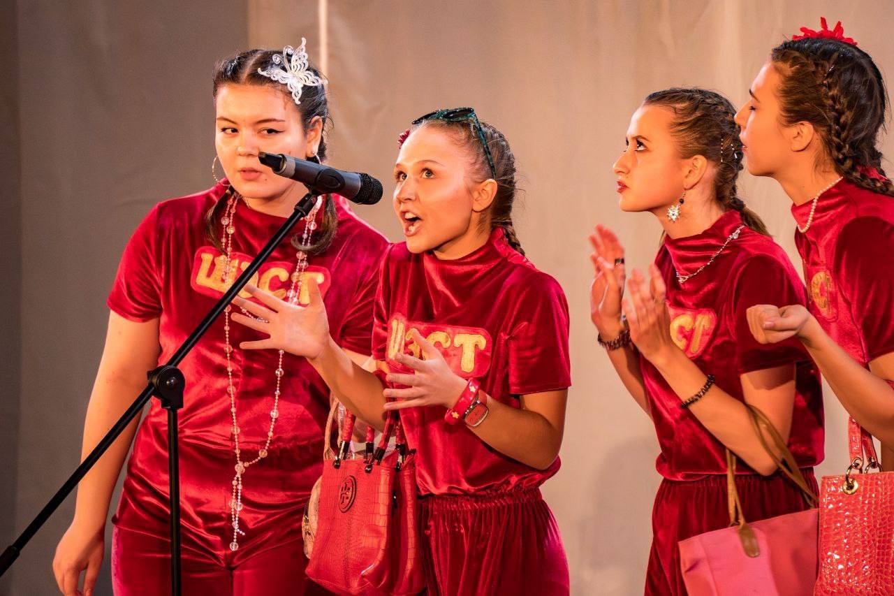 27 марта мы отмечаем Всемирный день театра — праздник, который объединяет всех, кто связан с этим удивительным видом искусства, а также его ценителей 27 марта мы отмечаем Всемирный день театра — праздник, который объединяет всех, кто связан с этим удивительным видом искусства, а также его ценителей