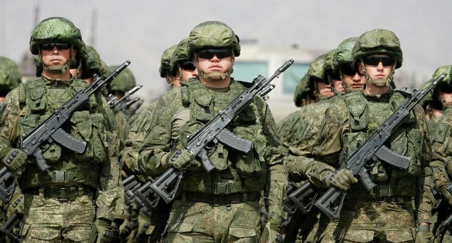 В Госдуме предложили использование армии для защиты россиян за границей