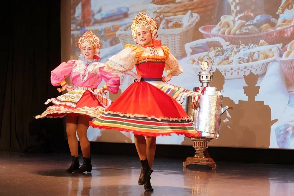 Творческий коллектив «Реутовчанка» отметил 50-летие Творческий коллектив «Реутовчанка» отметил 50-летие