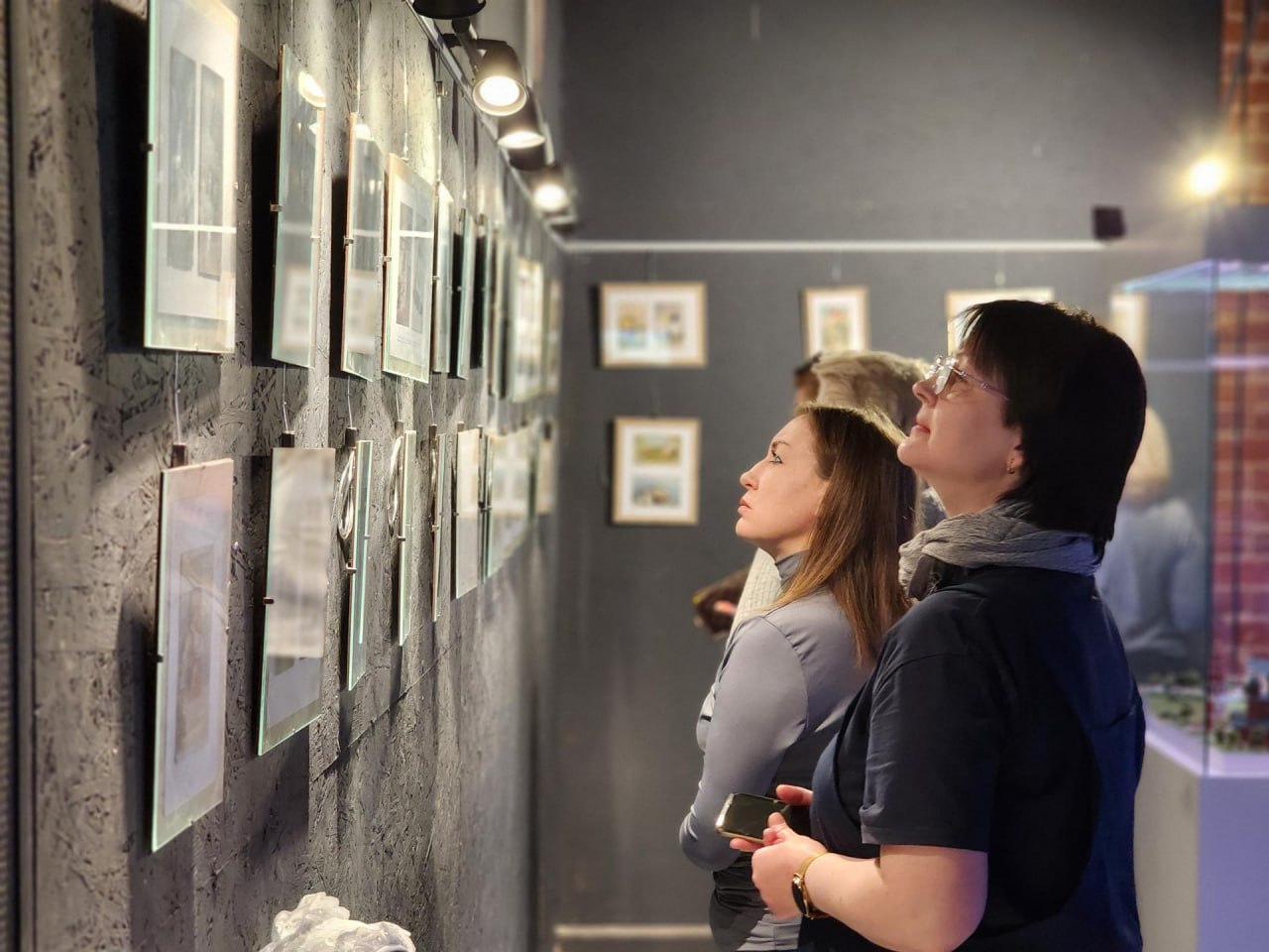 В музее «Арт-макет» Сергиева Посада открылась выставка «Пасхальные открытки XIX века» коллекционера Ольги Шляховой В музее «Арт-макет» Сергиева Посада открылась выставка «Пасхальные открытки XIX века» коллекционера Ольги Шляховой