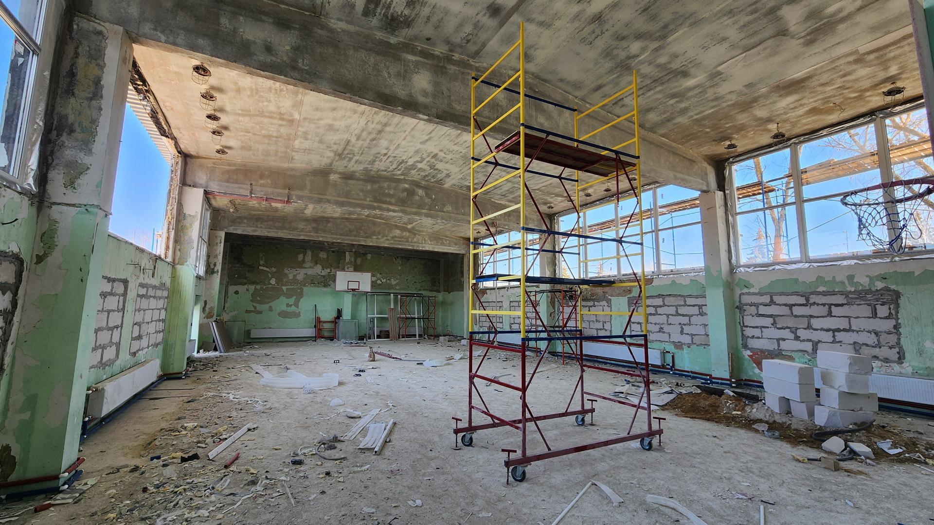 Ремонт Малинской школы: завершен демонтаж и стяжка полов Ремонт Малинской школы: завершен демонтаж и стяжка полов