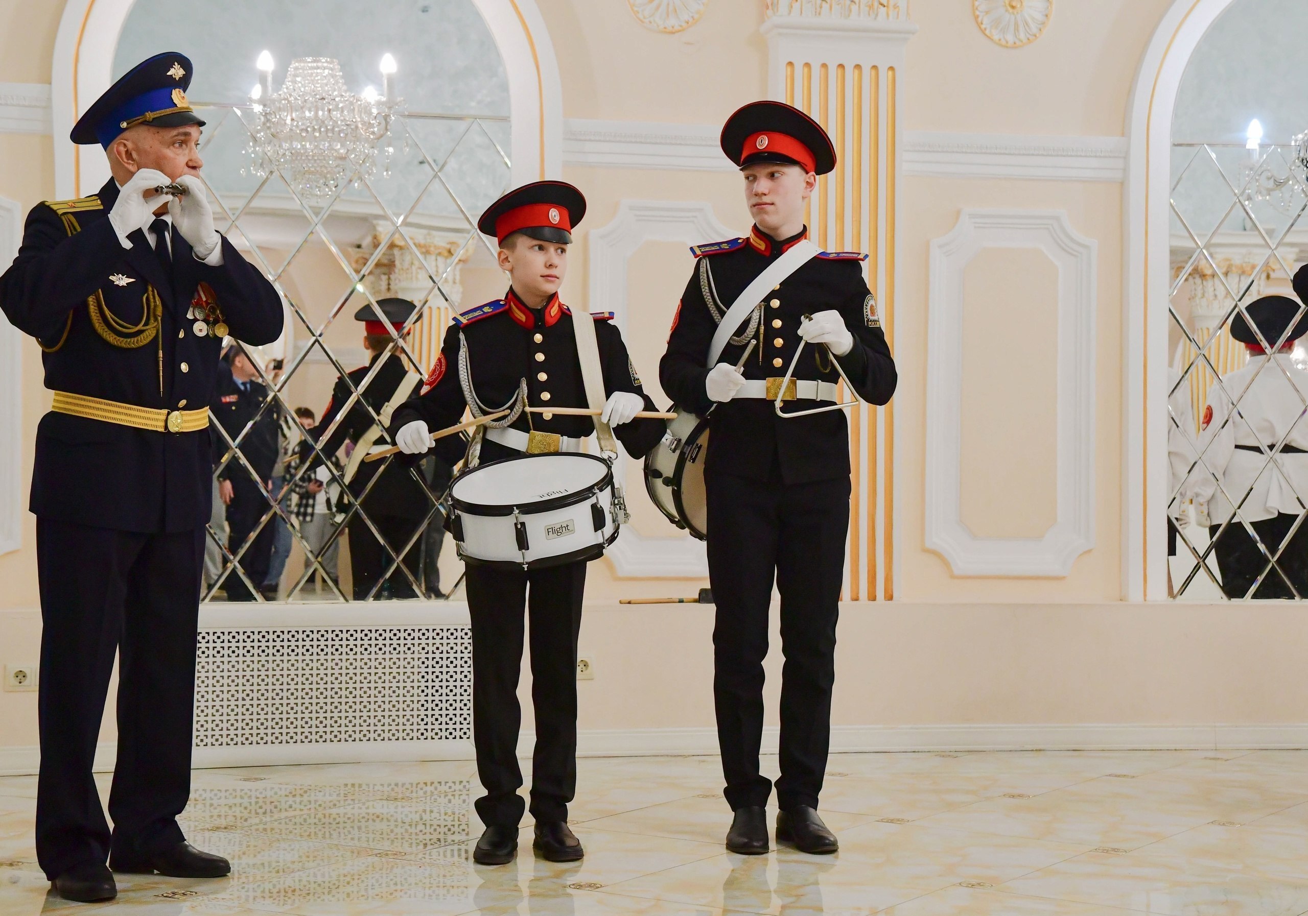 С 1 апреля в лицее № 1 открывается набор в 5-й кадетский класс С 1 апреля в лицее № 1 открывается набор в 5-й кадетский класс