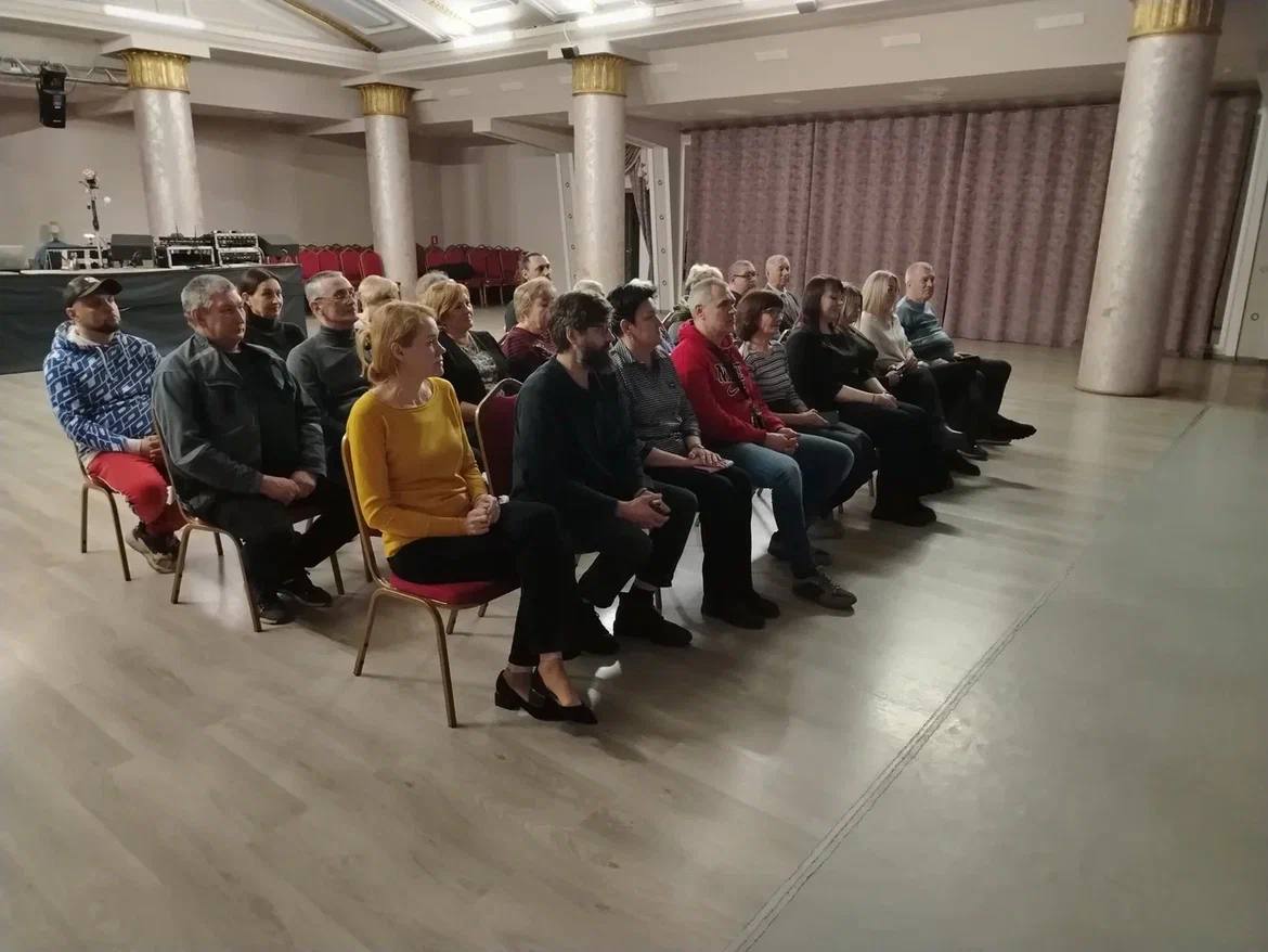 СТУПИНО. Есть результат — наказы исполнены! СТУПИНО. Есть результат — наказы исполнены!