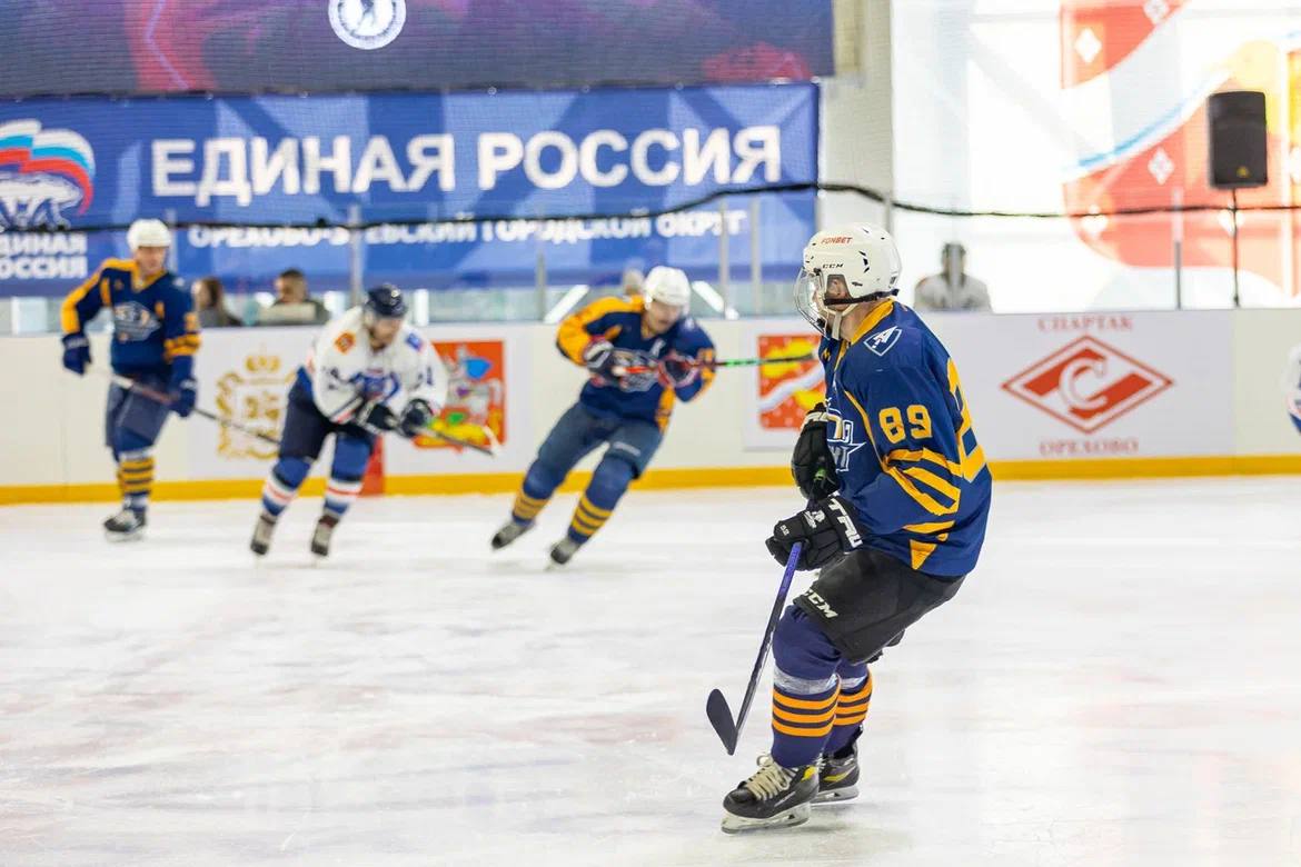 Шайбу! Шайбу!. Вот уже два года в Орехово-Зуеве есть настоящая точка притяжения для любителей «холодного» спорта Шайбу! Шайбу!. Вот уже два года в Орехово-Зуеве есть настоящая точка притяжения для любителей «холодного» спорта