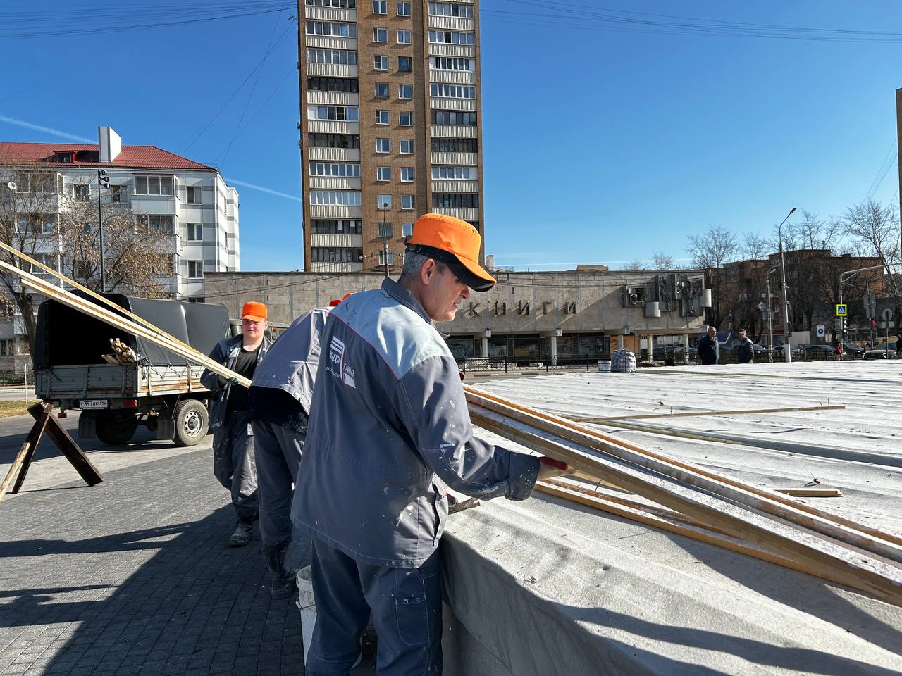 В Подольске стартовал сезон подготовки фонтанов к работе