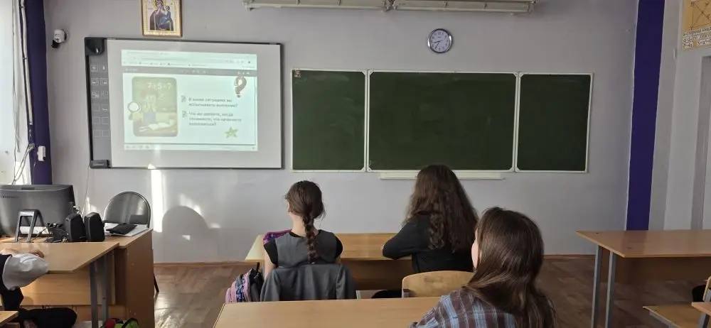 РАЗГОВОРЫ О ВАЖНОМ. 30 марта занятие "Разговоры о важном" посвящено теме: «Как справляться с волнением?" С волнением дети и подростки сталкиваются ежедневно — в учебе, общении и повседневной жизни РАЗГОВОРЫ О ВАЖНОМ. 30 марта занятие "Разговоры о важном" посвящено теме: «Как справляться с волнением?" С волнением дети и подростки сталкиваются ежедневно — в учебе, общении и повседневной жизни