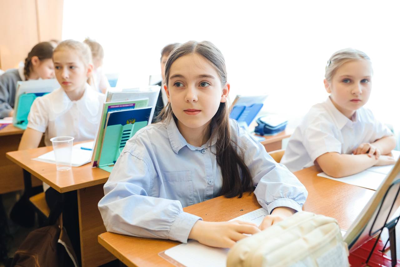 Доброе дело с пользой для экологии: школьники Химок участвуют в областной акции Доброе дело с пользой для экологии: школьники Химок участвуют в областной акции