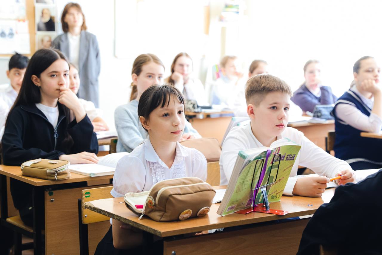 Доброе дело с пользой для экологии: школьники Химок участвуют в областной акции