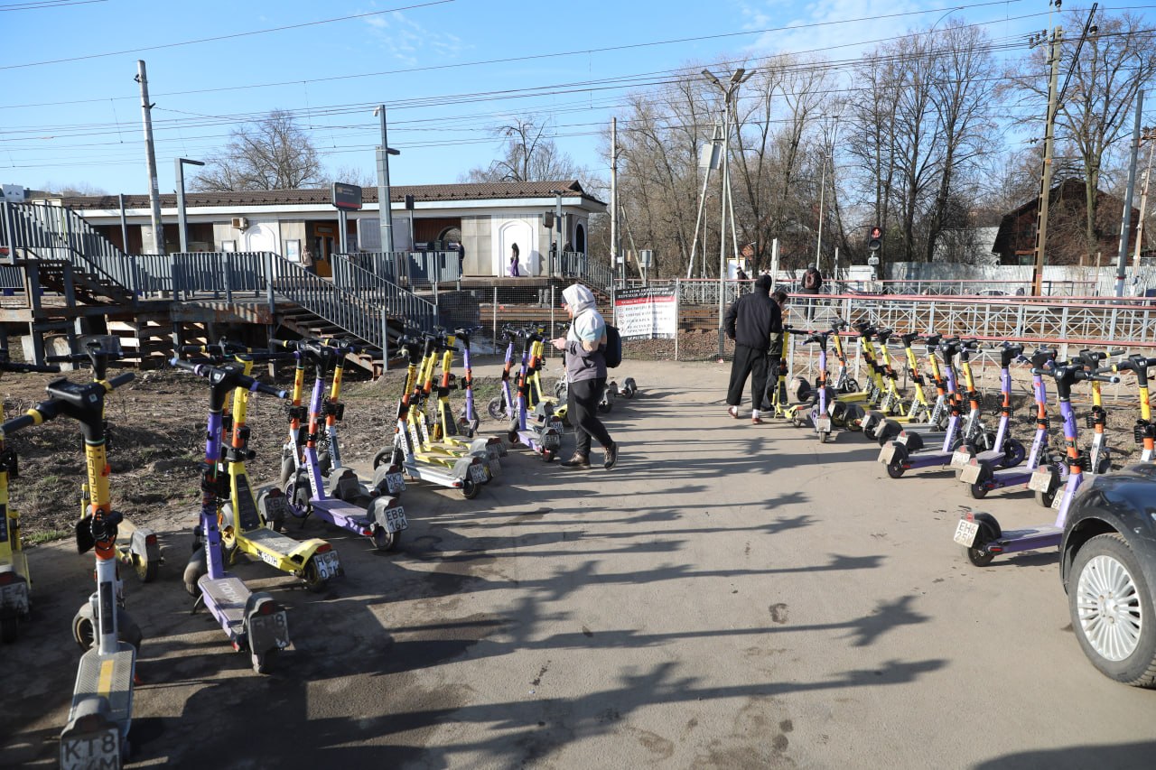 В Долгопрудном проверили состояние территорий железнодорожных станций В Долгопрудном проверили состояние территорий железнодорожных станций